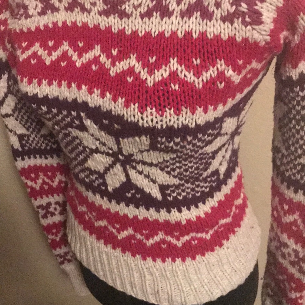 Sweater - Picture 2 of 2